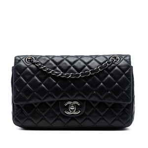 Pre-Loved Chanel Medium Classic Lambskin Double Flap